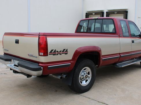 Used 1992 GMC Sierra 2500 4x4 Extended Cab image 7