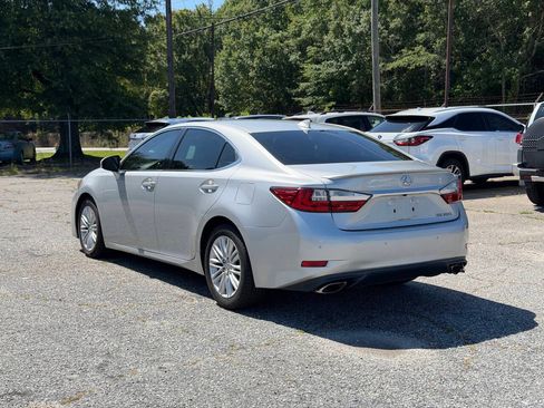 Used 2016 Lexus ES 350 w/ Premium Package w/Wood Trim FWD image 8