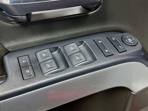 Used 2018 Chevrolet Silverado 1500 LT w/ All Star Edition image 18