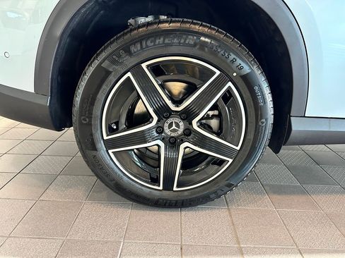 New 2026 Mercedes-Benz GLC 300 4MATIC image 16
