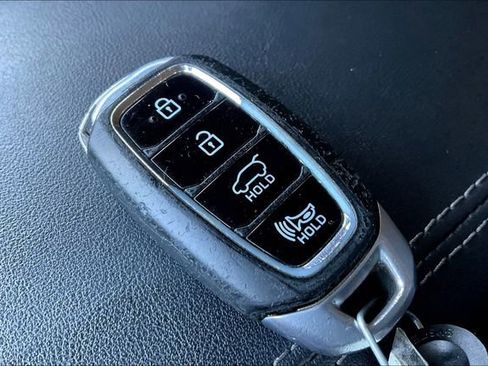 Used 2019 Hyundai Santa Fe SEL image 10