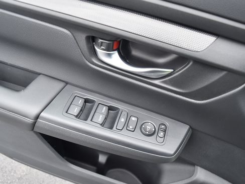 Certified 2023 Honda CR-V EX image 12