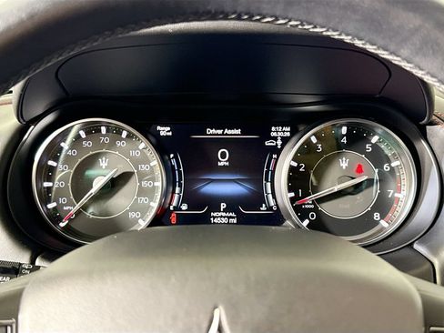 Used 2024 Maserati Levante GT Ultima AWD/4WD image 11