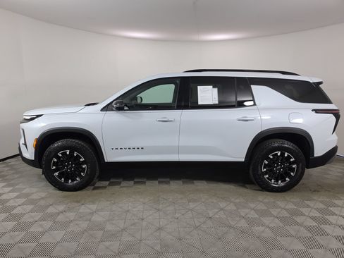 Used 2026 Chevrolet Traverse Z71 w/ Enhanced Driving Package AWD/4WD image 4