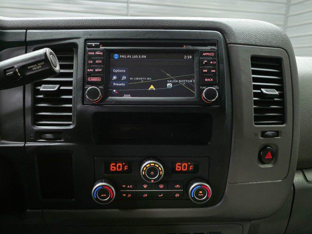 Used 2017 Nissan NV 3500 SL RWD image 23