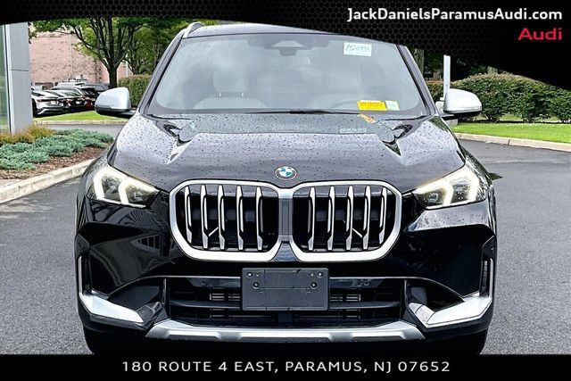 Used 2024 BMW X1 xDrive28i w/ Convenience Package AWD/4WD image 3