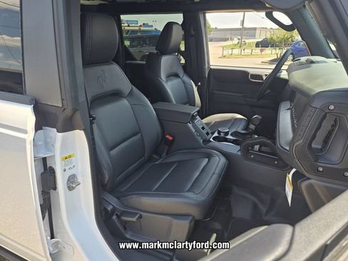 New 2026 Ford Bronco Badlands AWD/4WD image 14