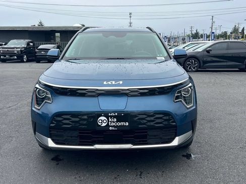 Used 2024 Kia Niro Wind w/ Wind Preserve Package FWD image 4