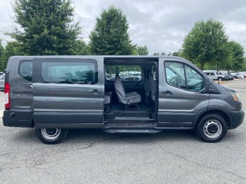 Used 2017 Ford Transit 350 XL RWD image 7