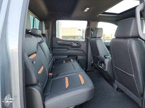 Used 2023 GMC Sierra 1500 AT4 w/ AT4 Premium Package image 14
