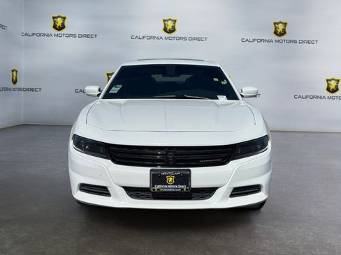 Used 2022 Dodge Charger SXT w/ Leather Interior Group RWD image 7