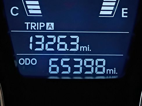 Used 2012 Hyundai Accent GLS image 16