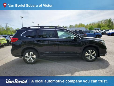 Certified 2023 Subaru Ascent Premium w/ Convenience Package AWD/4WD image 6
