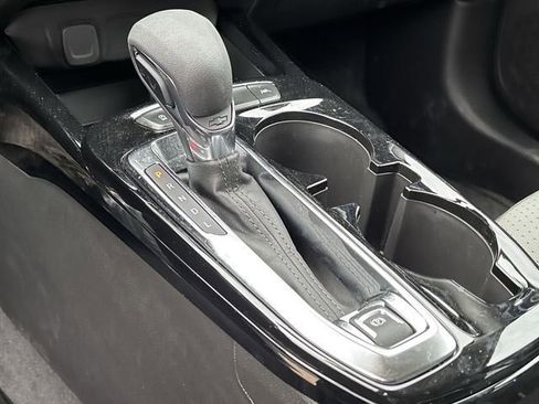 New 2026 Chevrolet Trax LT w/ Driver Confidence Package FWD image 18