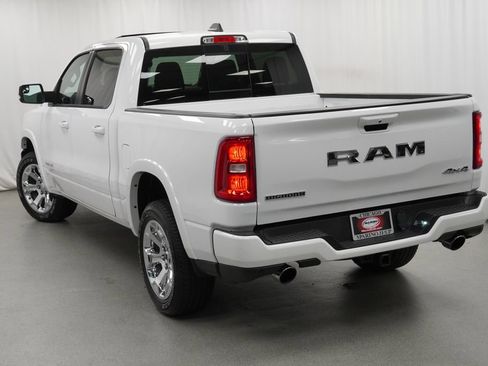 Used 2025 RAM 1500 Big Horn AWD/4WD image 12