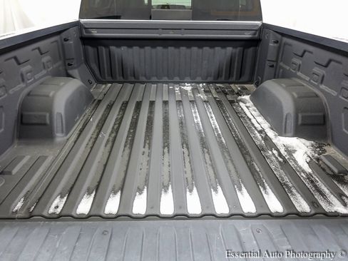 Certified 2020 Chevrolet Silverado 1500 LTZ w/ LTZ Premium Package image 25