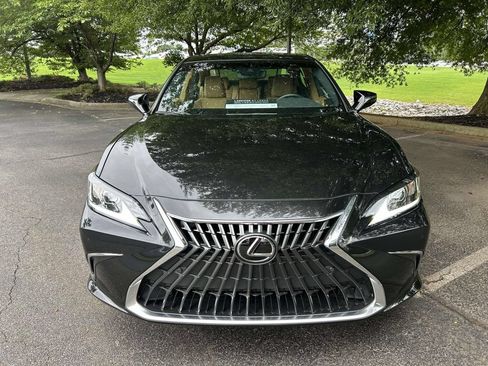 Used 2025 Lexus ES 350 w/ Premium Package FWD image 6