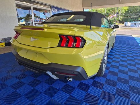 New 2025 Ford Mustang Premium image 6