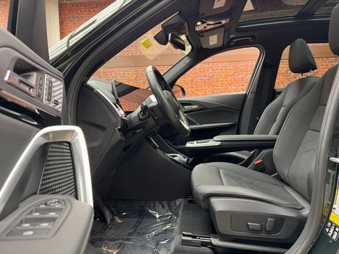 Certified 2023 BMW X1 xDrive28i w/ Premium Package image 22