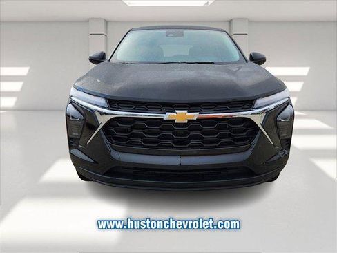 New 2026 Chevrolet Trax LS image 8