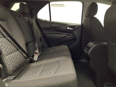 Used 2020 Chevrolet Equinox LT FWD image 19