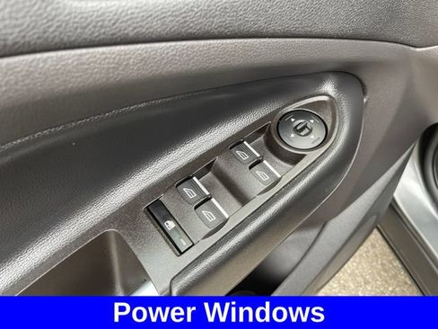 Used 2019 Ford Escape SE AWD/4WD image 11