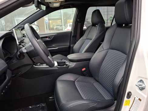 Used 2020 Toyota RAV4 XSE image 13