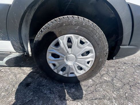 Used 2024 Ford Transit 250 Low Roof w/ Exterior Upgrade Package image 15