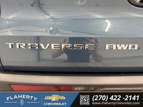 New 2026 Chevrolet Traverse LT AWD/4WD image 18