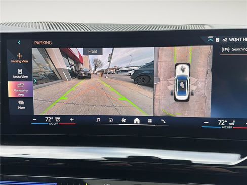 Used 2025 BMW 530i xDrive w/ Premium Package image 16