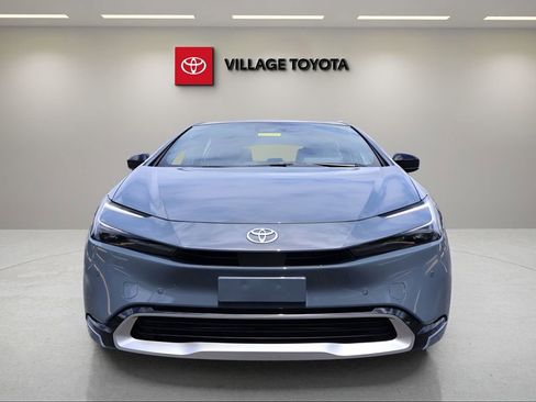 New 2026 Toyota Prius Plug-In Hybrid image 8