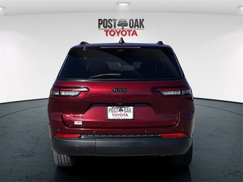 Used 2023 Jeep Grand Cherokee L Limited w/ Luxury Tech Group II image 6