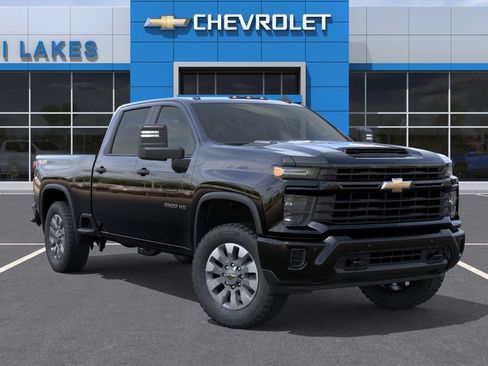 New 2026 Chevrolet Silverado 2500 Custom w/ Custom Value Package AWD/4WD image 7
