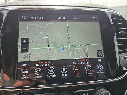 Used 2021 Jeep Grand Cherokee Limited AWD/4WD image 35