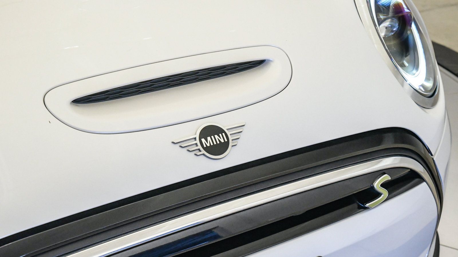 Used 2024 MINI Cooper SE FWD image 8