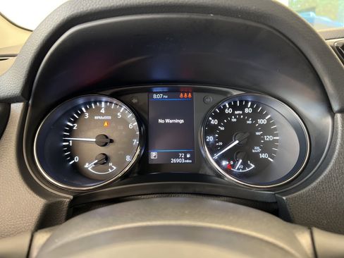 Used 2022 Nissan Rogue Sport S image 10