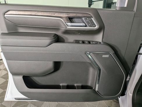 New 2026 Chevrolet Silverado 2500 LTZ w/ LTZ Plus Package AWD/4WD image 14