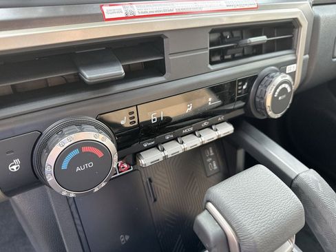 New 2025 Toyota Tacoma SR5 image 9