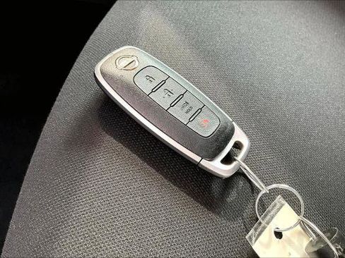 Certified 2024 Nissan Sentra SV image 14