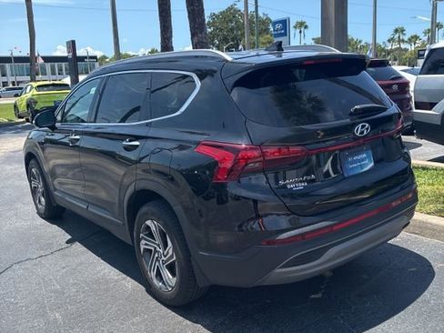 Used 2023 Hyundai Santa Fe SEL FWD image 2