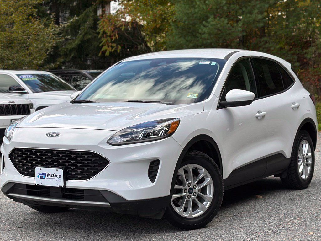 Used 2020 Ford Escape SE AWD/4WD image 1