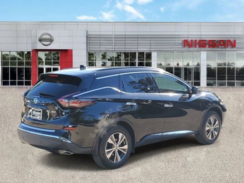 Certified 2022 Nissan Murano SV image 3