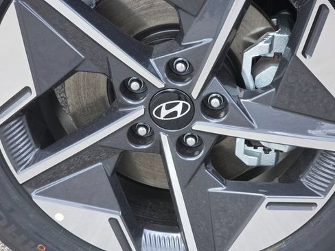 New 2026 Hyundai Tucson SEL FWD image 9