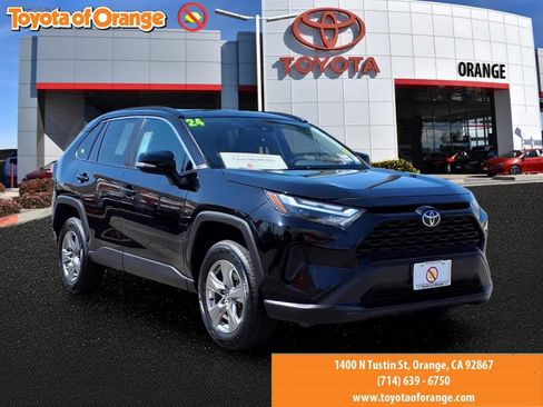 Certified 2024 Toyota RAV4 XLE FWD image 1