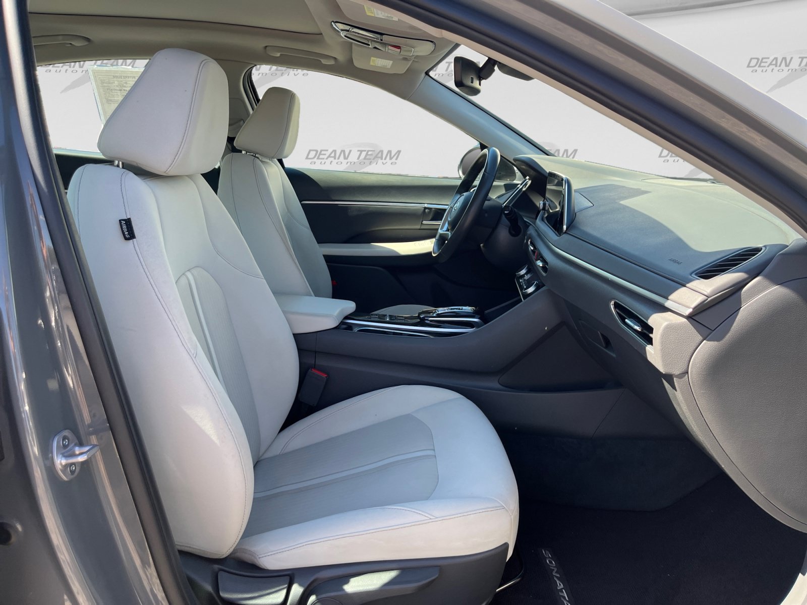 Used 2023 Hyundai Sonata SEL w/ Convenience Package FWD image 17