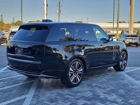New 2026 Land Rover Range Rover SE AWD/4WD image 5
