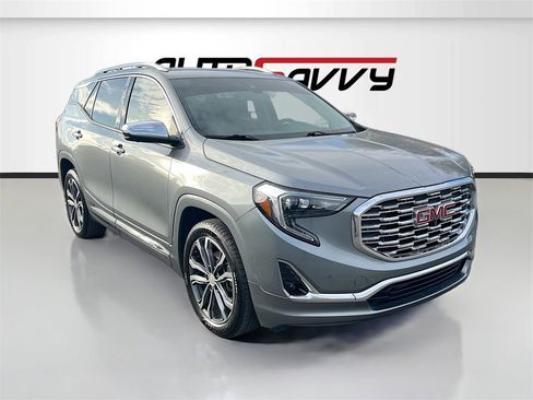 Used 2020 GMC Terrain Denali w/ Denali Premium Package image 1