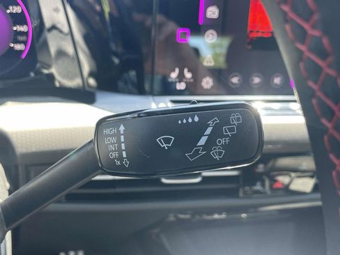 Used 2024 Volkswagen GTI SE image 22