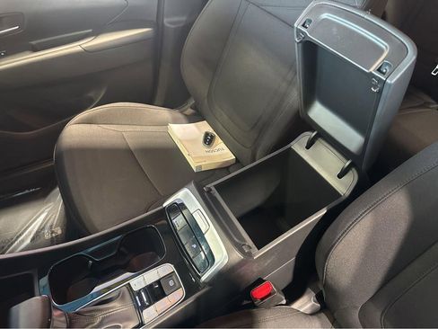 Used 2022 Hyundai Tucson SEL image 25