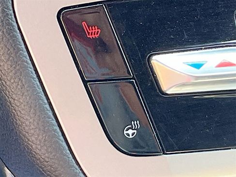 Used 2022 Ford Explorer Timberline image 19